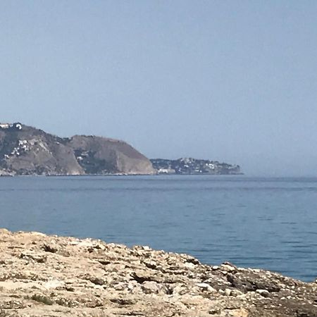 Chez Alison! Central Nerja Apt Εξωτερικό φωτογραφία