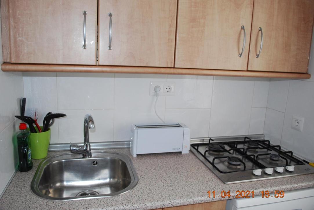 Chez Alison! Central Nerja Apt Εξωτερικό φωτογραφία